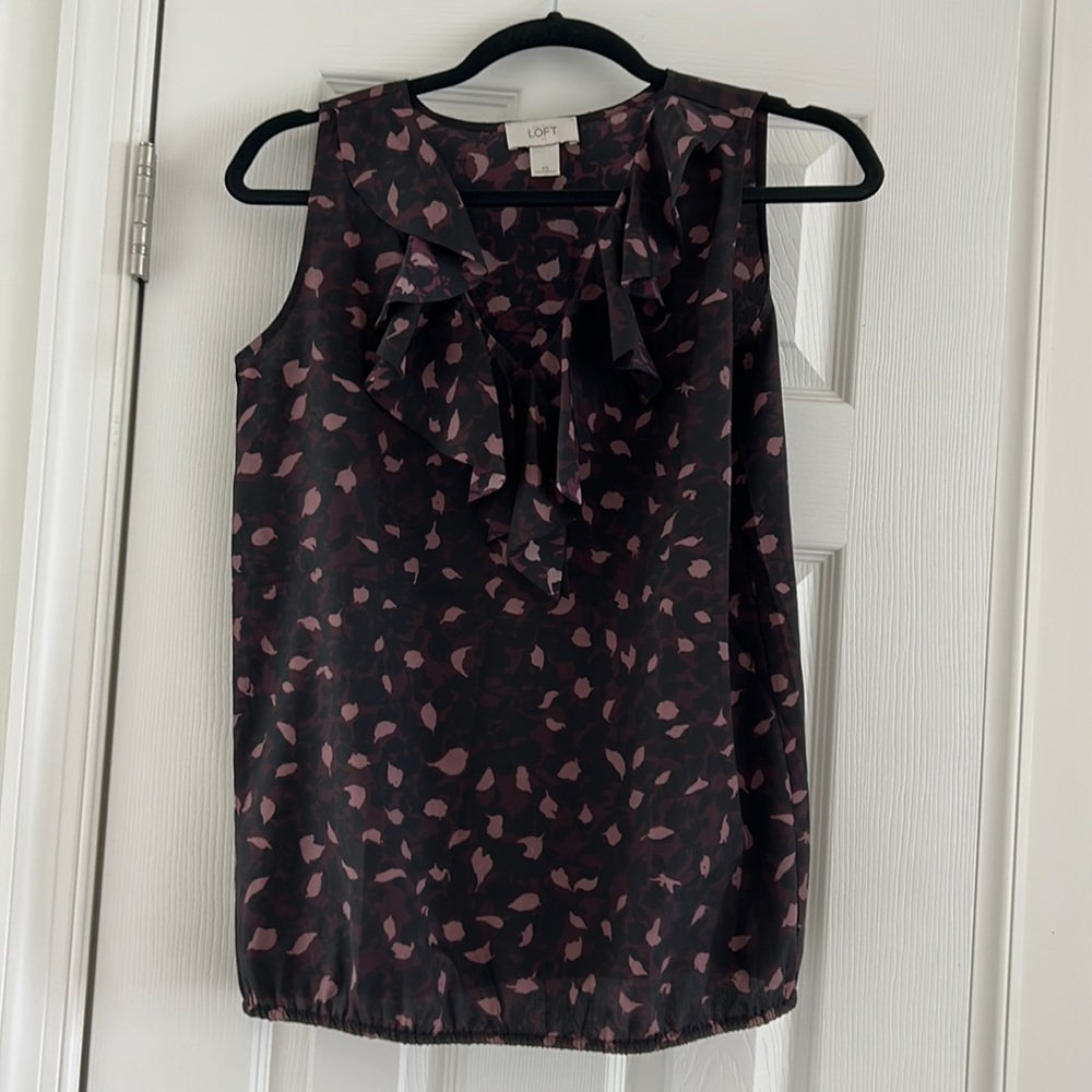 Beautiful Loft sleeveless dress top